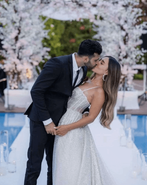 CHARLOTTE SHINY SEQUINED WEDDING DRESS - Image 3